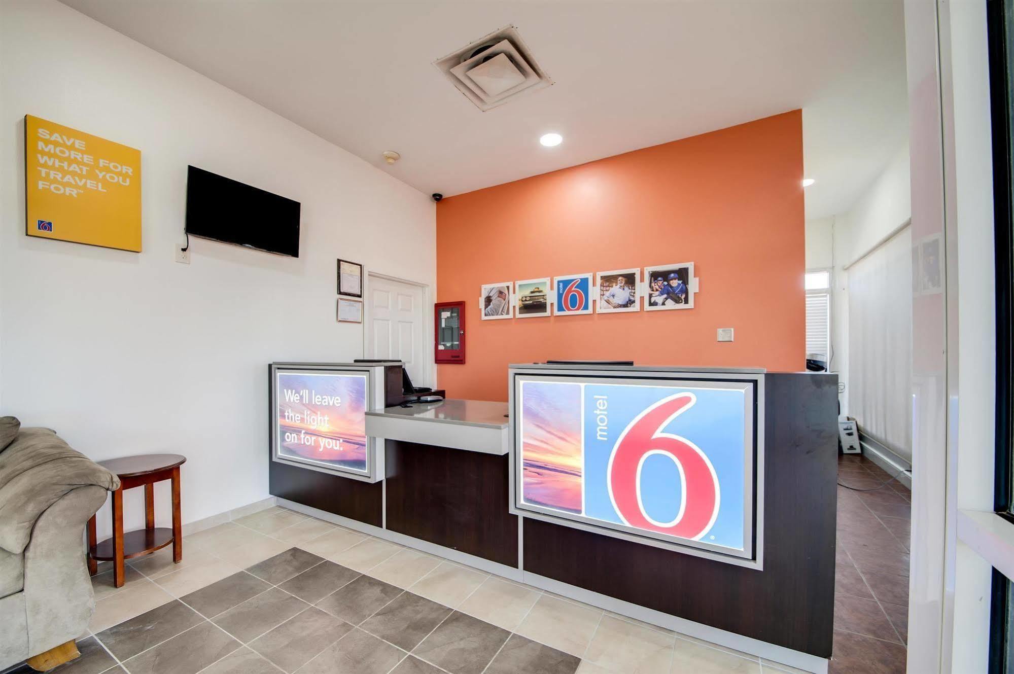 Motel 6-Jennings, La Zewnętrze zdjęcie